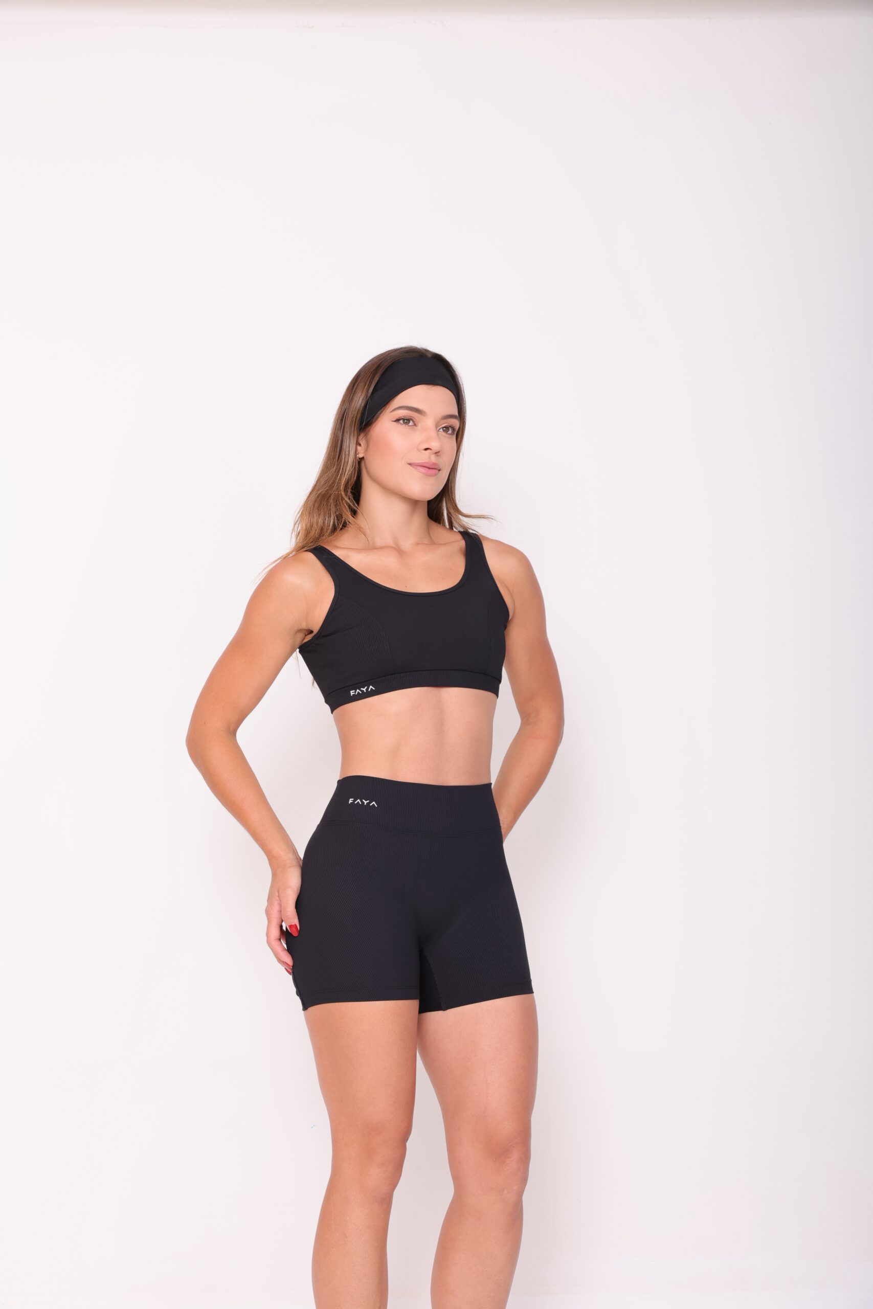 macaquinho constância canelado black macaquinho constância canelado black