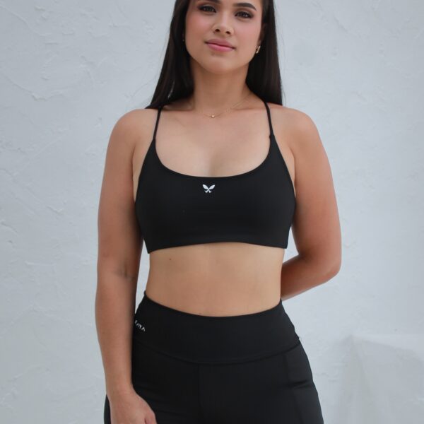 Conjunto flow black calça macaquinho constância canelado black